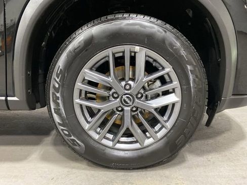 Certified 2024 Nissan Rogue S image 31