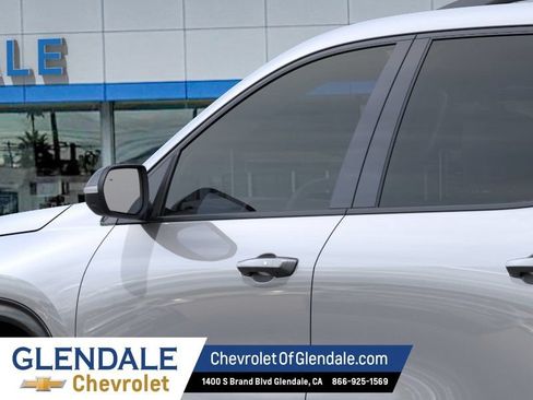 New 2026 Chevrolet Traverse RS FWD image 12