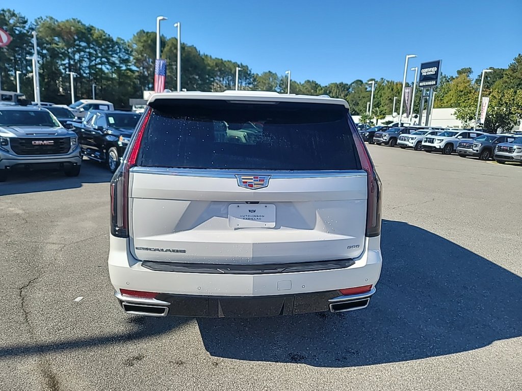 Used 2023 Cadillac Escalade ESV Premium Luxury w/ Performance Package AWD/4WD image 6