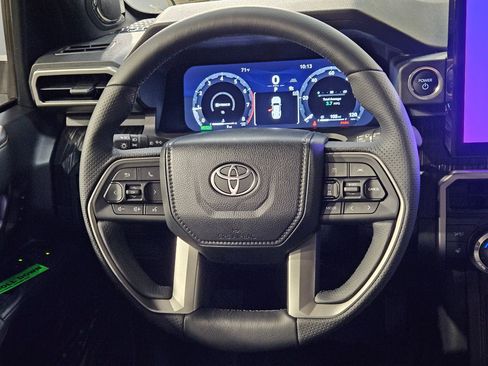 New 2026 Toyota 4Runner 4WD image 15