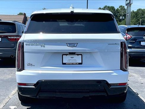 Used 2026 Cadillac Escalade IQ Sport 2 AWD/4WD image 6