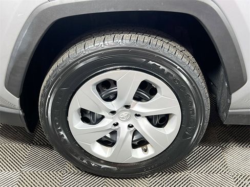 Certified 2024 Toyota RAV4 LE image 25