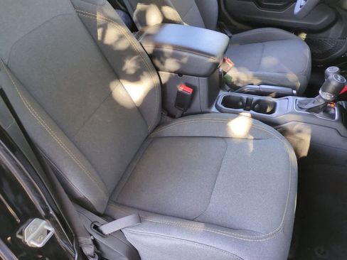 Used 2024 Jeep Wrangler Sport S image 22