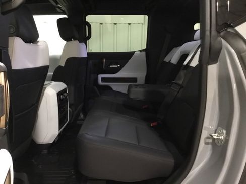 New 2025 GMC Hummer EV 3X image 47