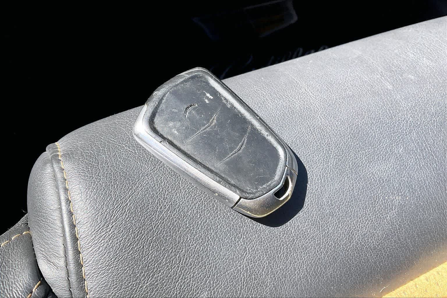 Used 2017 Cadillac ATS V w/ Luxury Package RWD image 19