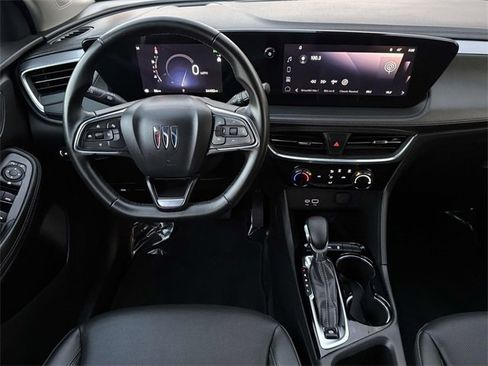 Used 2024 Buick Encore GX Sport Touring image 13