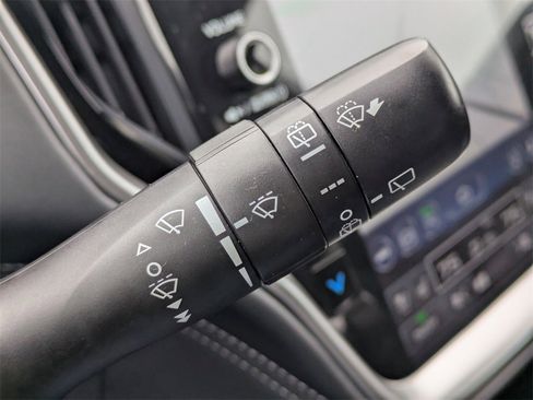 Used 2025 Subaru Outback Touring w/ Popular Package #2 image 31