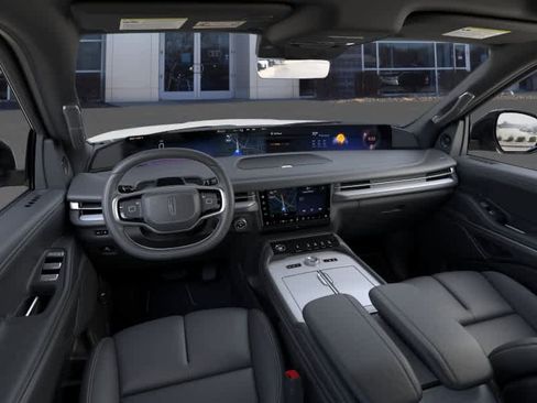 New 2026 Lincoln Navigator L Reserve AWD/4WD image 9