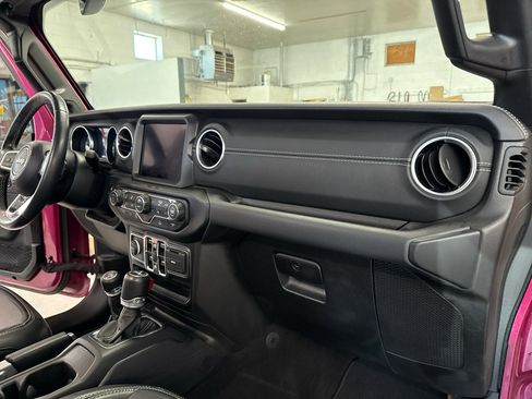 Used 2021 Jeep Wrangler Unlimited Sahara w/ Cold Weather Group image 52