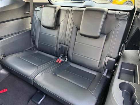 Used 2022 Volkswagen Atlas SE image 18