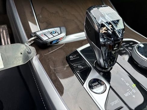 Used 2021 BMW X5 xDrive40i w/ M Sport Package image 39