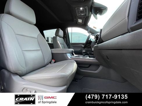 Used 2024 GMC Sierra 1500 SLT w/ SLT Premium Plus Package AWD/4WD image 30