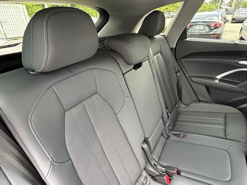 Certified 2025 Audi Q5 Prestige AWD/4WD image 39