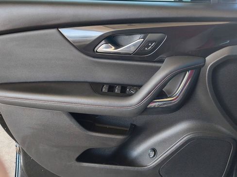 Used 2019 Chevrolet Blazer RS AWD/4WD image 9