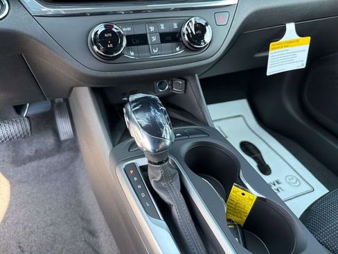 New 2026 Buick Envista Preferred image 25