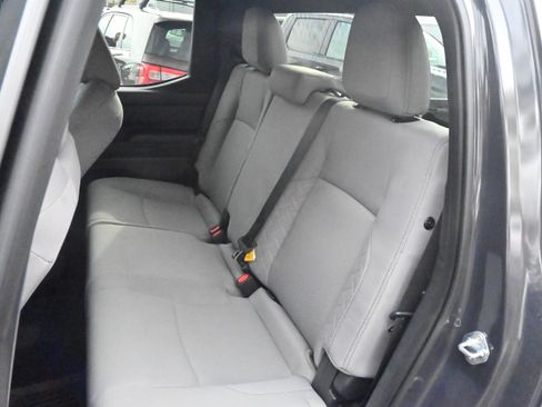 Used 2025 Toyota Tacoma SR5 image 10