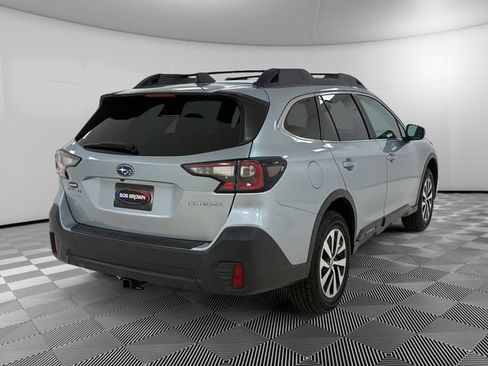 Used 2020 Subaru Outback Premium AWD/4WD image 5