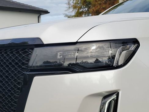 Used 2023 Cadillac Escalade Sport w/ Touring Package image 9