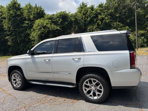 Used 2015 GMC Yukon SLE w/ Convenience Package RWD image 4