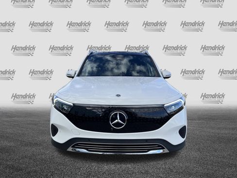 Used 2024 Mercedes-Benz EQB 250+ image 3