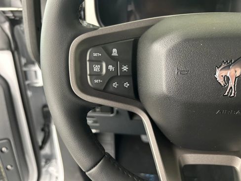 New 2026 Ford Bronco Outer Banks w/ Sasquatch Package image 19