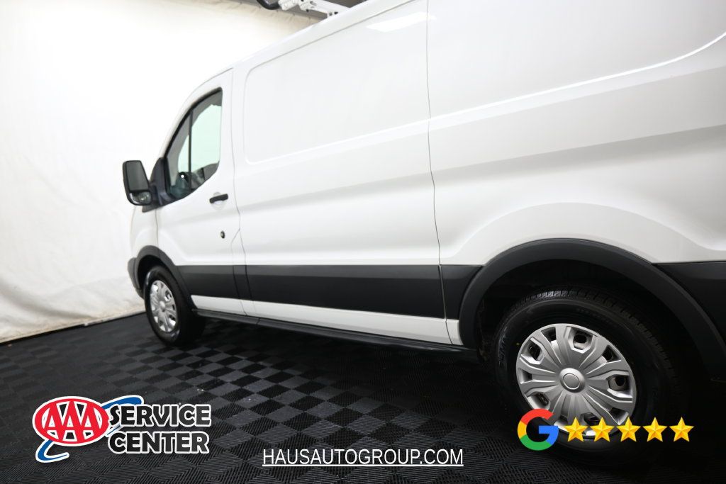 Used 2015 Ford Transit 150 130 Low Roof RWD image 9