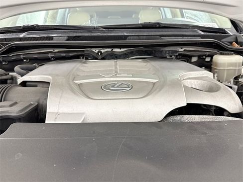 Used 2017 Lexus LX 570 4WD image 34