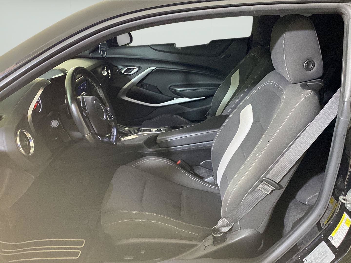 Used 2020 Chevrolet Camaro LT RWD image 19