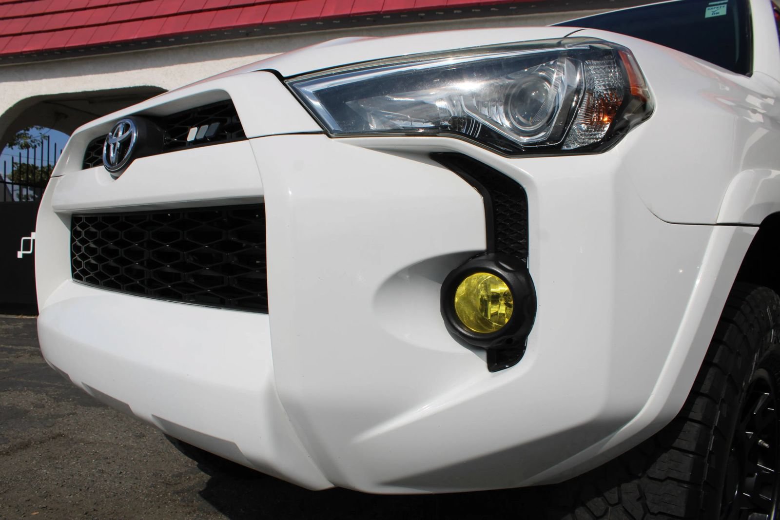 Used 2019 Toyota 4Runner SR5 AWD/4WD image 4