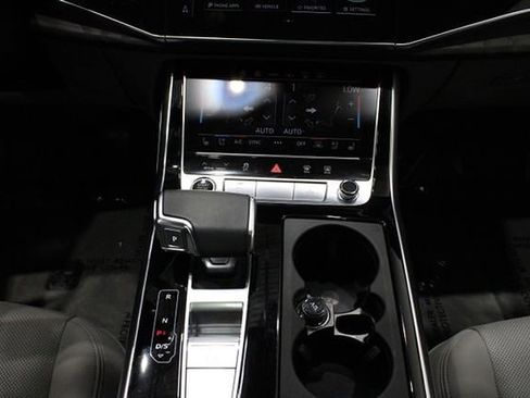 Used 2021 Audi Q7 3.0T Prestige image 28