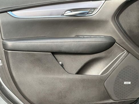 Used 2020 Cadillac XT5 Luxury image 20