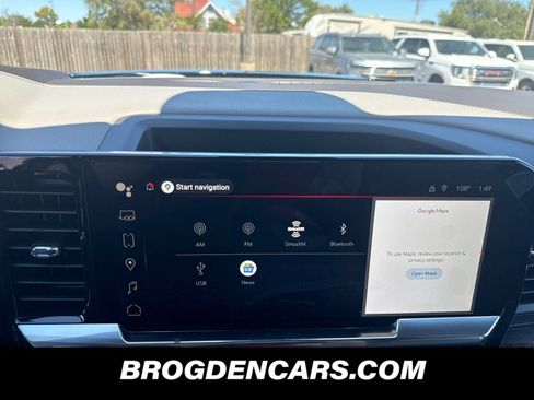 New 2026 GMC Sierra 1500 SLT w/ SLT Premium Plus Package AWD/4WD image 5