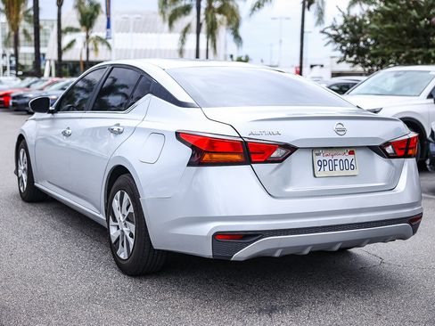 Used 2021 Nissan Altima 2.5 S image 4