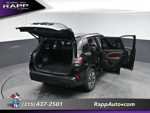 Used 2025 Subaru Forester Touring image 26