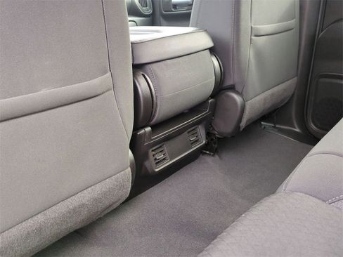 Certified 2022 Chevrolet Silverado 1500 Custom Trail Boss w/ LPO, Dark Essentials Package image 19