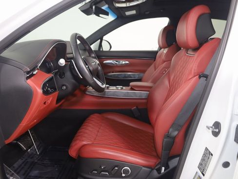 Used 2022 Genesis GV70 3.5T Sport w/ Sport Advanced Package image 13