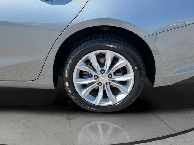 Certified 2025 Chevrolet Malibu LT FWD image 30
