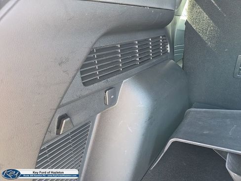 Used 2023 Ford Escape Active w/ Tech Pack #2 AWD/4WD image 11