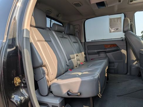 Used 2006 Dodge Ram 2500 Truck Laramie w/ Protection Group AWD/4WD image 9