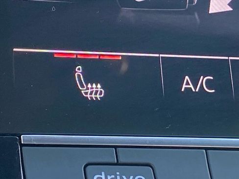 Used 2022 Audi A6 2.0T Premium image 16