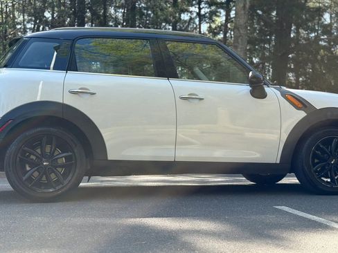 Used 2013 MINI Cooper Countryman image 3