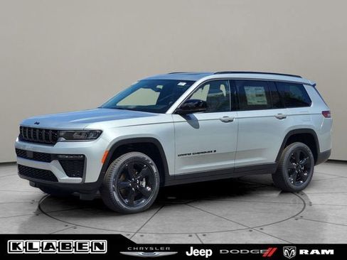 New 2026 Jeep Grand Cherokee L Limited AWD/4WD image 1