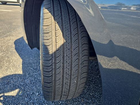 Used 2023 Honda Civic EX-L image 30