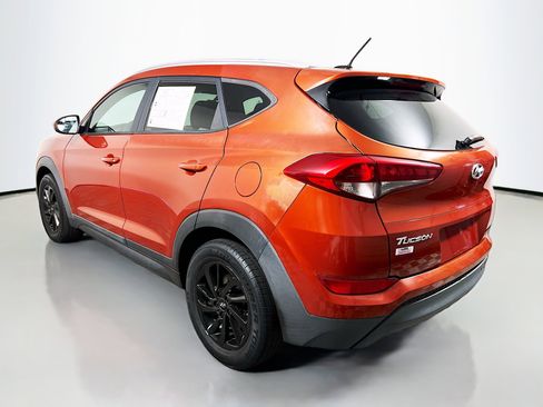 Used 2016 Hyundai Tucson SE w/ Option Group 02 image 8