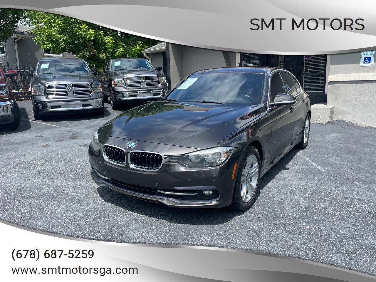 Used 2017 BMW 330i Sedan w/ Driver Assistance Package RWD image 1