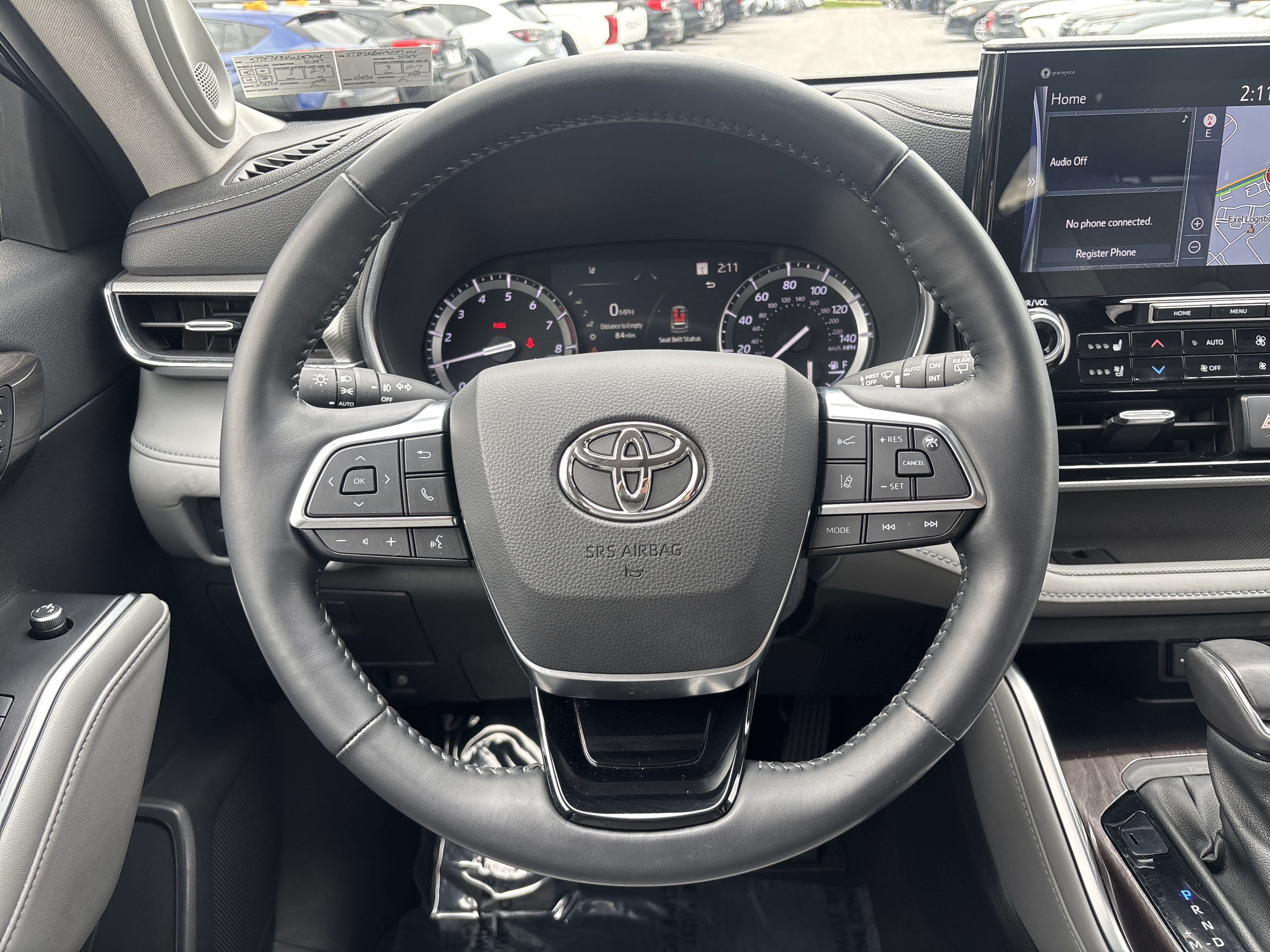 Used 2021 Toyota Highlander Platinum AWD/4WD image 6