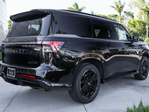 New 2026 INFINITI QX80 4WD image 24