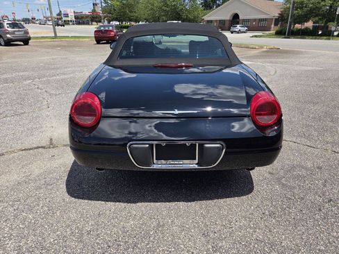 Used 2002 Ford Thunderbird RWD image 5