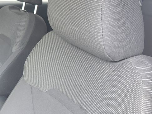Used 2025 Nissan Kicks S FWD image 17