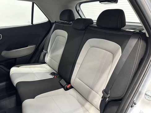 Certified 2023 Hyundai Venue SEL w/ Cargo Package FWD image 21